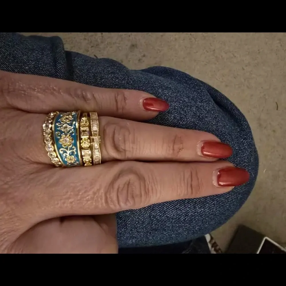 Retro Copper Hand Carved Texture Palace Turquiose Gold Ring Set - SIZE 7